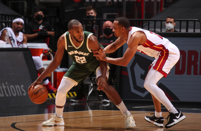 NBA-爱德华兹45分准绝杀尼克斯，森林狼加时逆转登顶东部